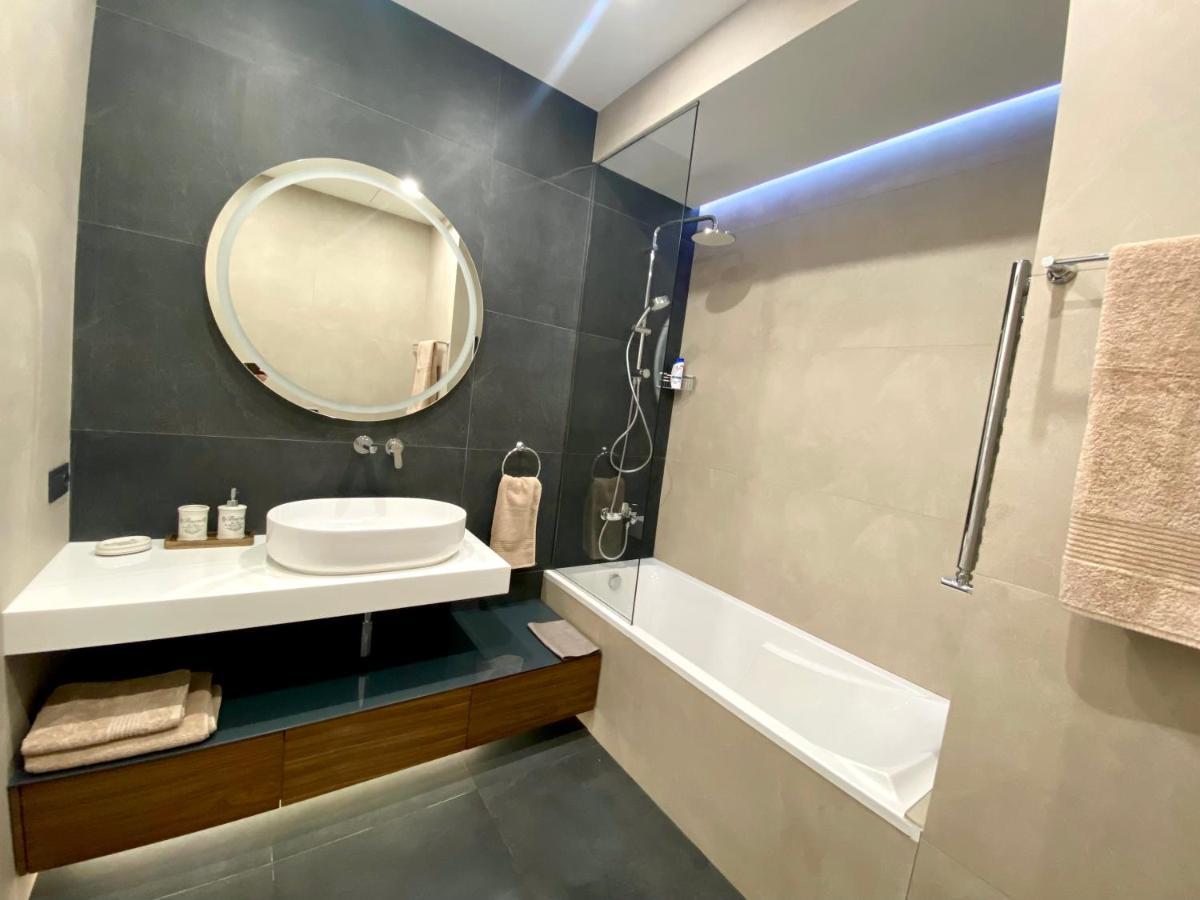 Heart Of Yerevan - City Center Luxury Apartments מראה חיצוני תמונה